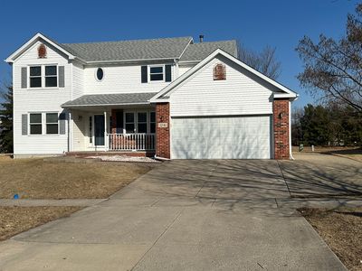 1241 Royal Pointe Dr, Bloomington, IL, 61704