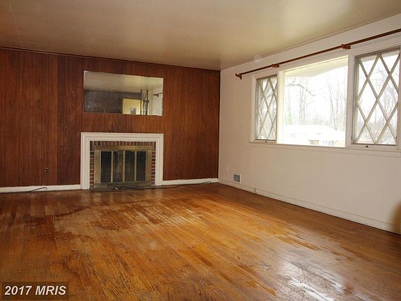 2nd image of 3500 Country Hill Dr