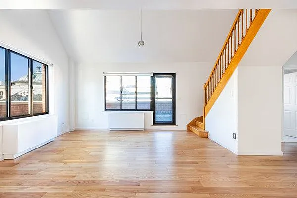 Rented by Brown Harris Stevens | media 18