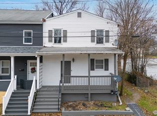 1057 Keene St, Springdale, PA 15144
