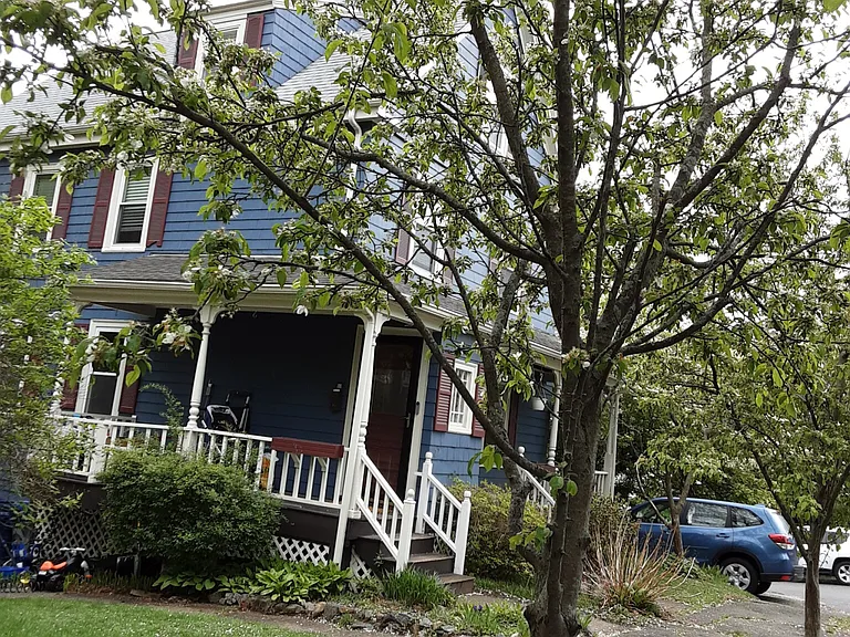 24 Elliot Ter — Photo 10