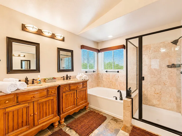 8724 Wintry Garden Ave — Photo 24