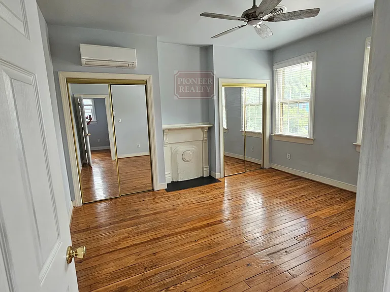 1818 5th Ave — Photo 13