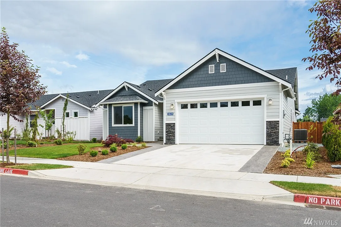 1632 River Walk Ln photo 1