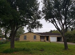 1238 E Kleberg Ave, Kingsville, TX 78363