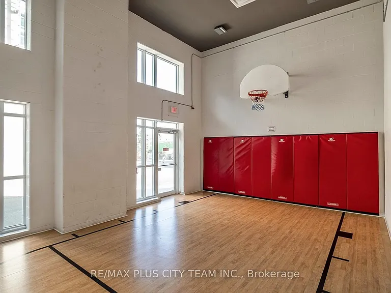 5 Hanna Ave #434 — Photo 29