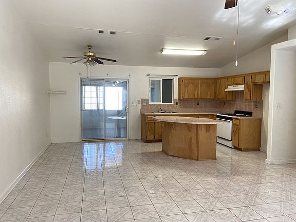 4th image of 6903 Creamery Ln