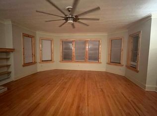 7619 S Phillips Ave APT 2, Chicago, IL 60649