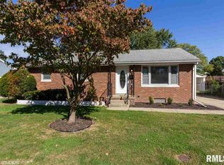 2309 Huntington Rd, Springfield, IL 62703