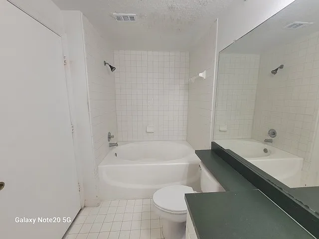5500 Metrowest Blvd #307 — Photo 6