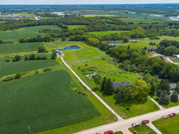4179 50th Ave, Norwalk, IA 50211
