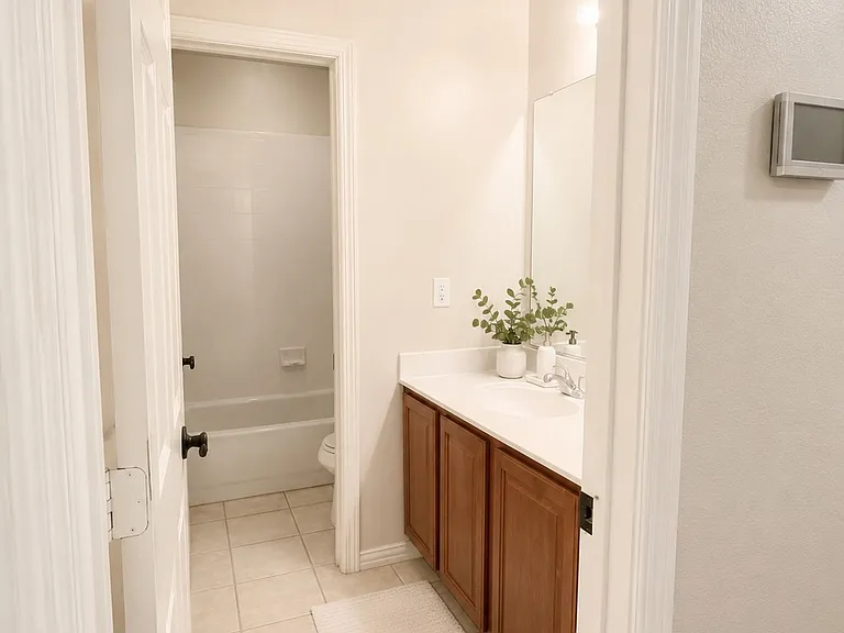 1815 Lake Glen Trl — Photo 19