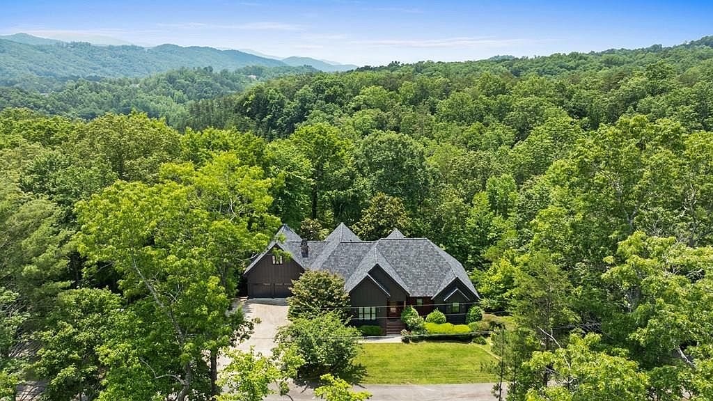 洋書 Mountain Houses XYZ House | Swiss Alps — axis mundi