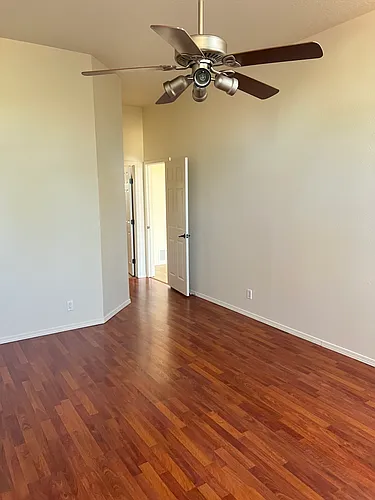 7324 Oro Viejo NW Photo 1