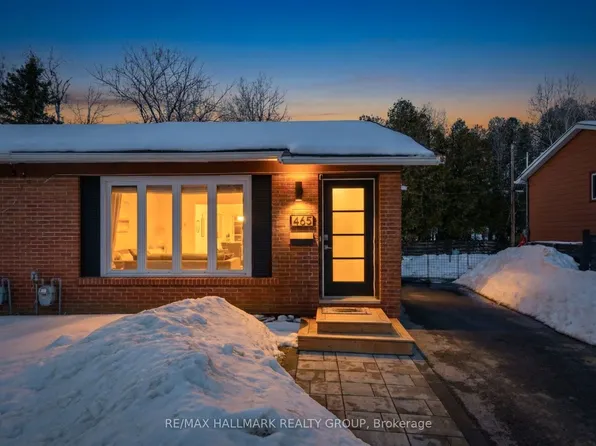 465 Joseph St, Carleton Place, ON K7C 3T8