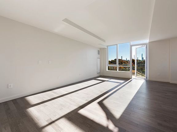 3rd image of 285 W 110th St Penthouse 2B
