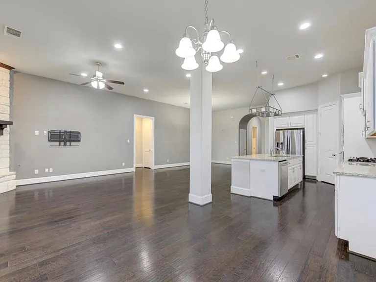 29419 Wood Lily Dr — Photo 10