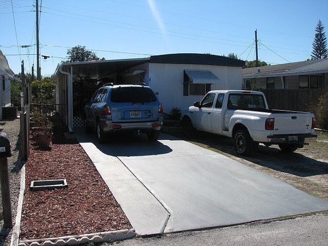 1st image of 7445 Gulf Breeze Cir