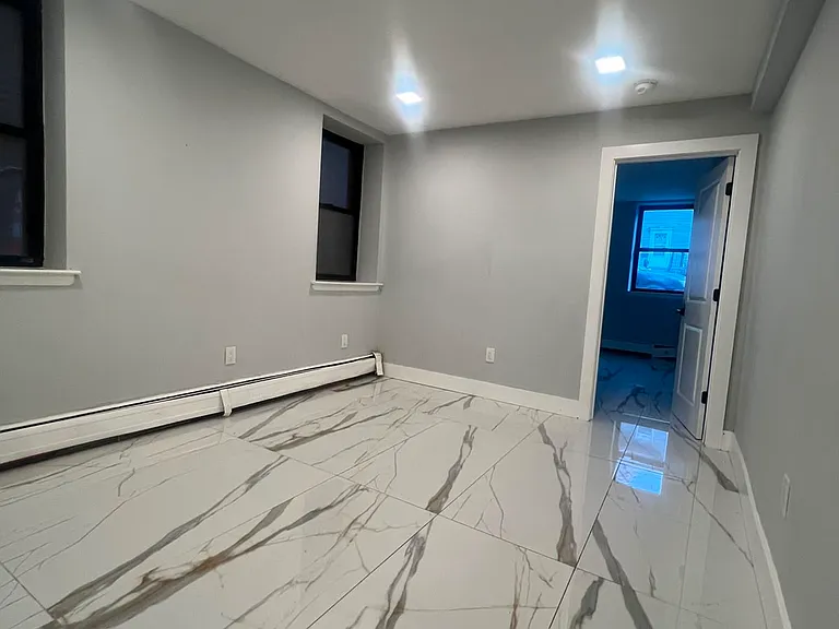 30 Bergen Ave #B1 — Photo 4