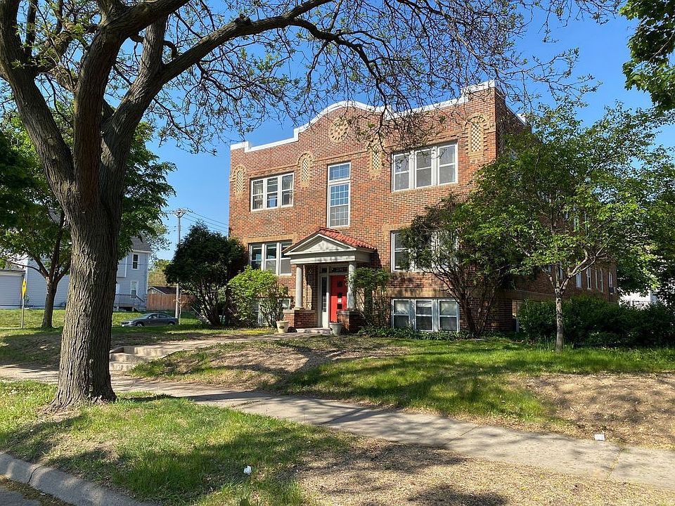 1st image of 3346 Blaisdell Ave S #6