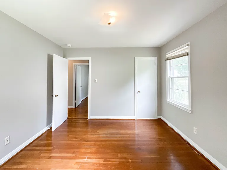 1834 Findlay St — Photo 11
