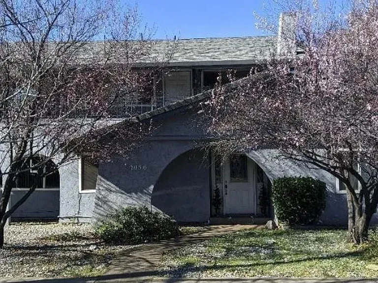 2056 Victor Ave — Photo 1