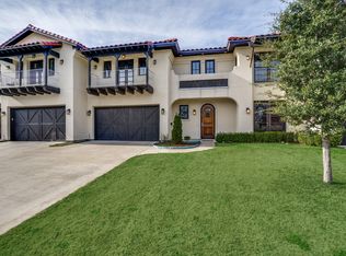 857 N Glasgow Dr #B, Dallas, TX 75214
