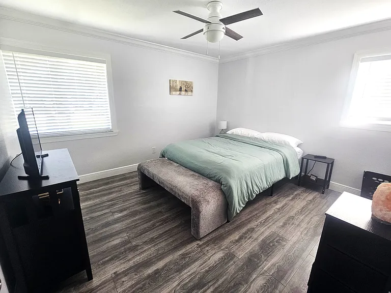 855 23rd Pl SW — Photo 8