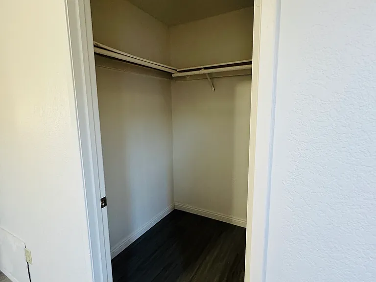 1702 N Wilmington Blvd #2 — Photo 1