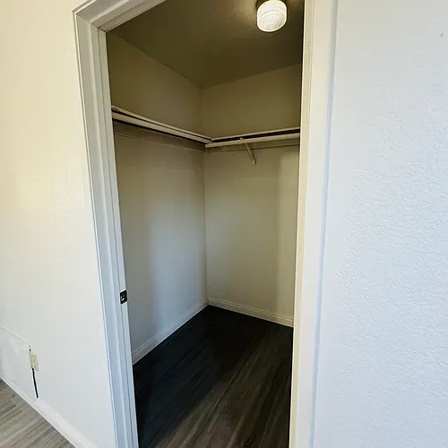 1702 N Wilmington Blvd #2 Photo 1