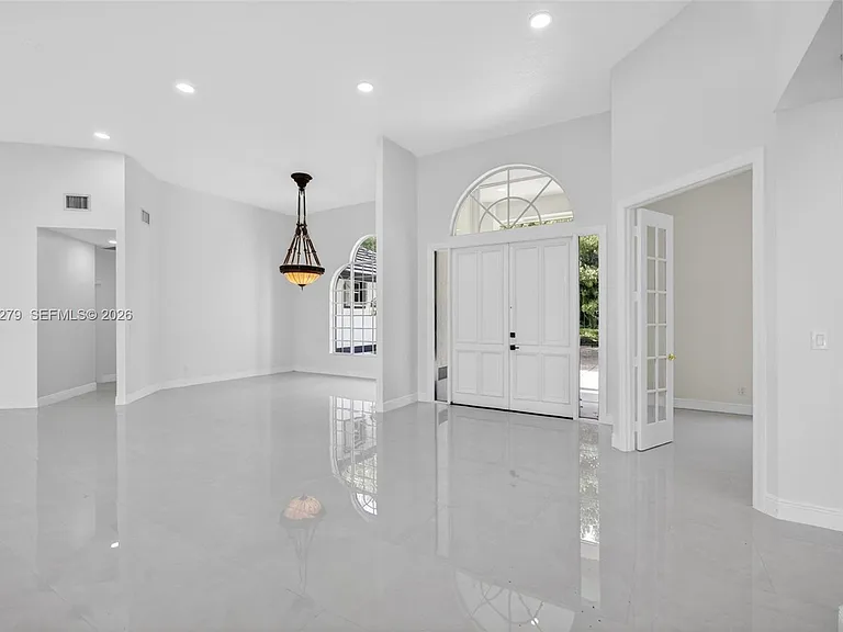 19558 Red Gum Trl — Photo 8