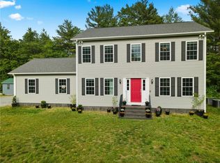 454 Willie Woodhead Rd, Glocester, RI 02814