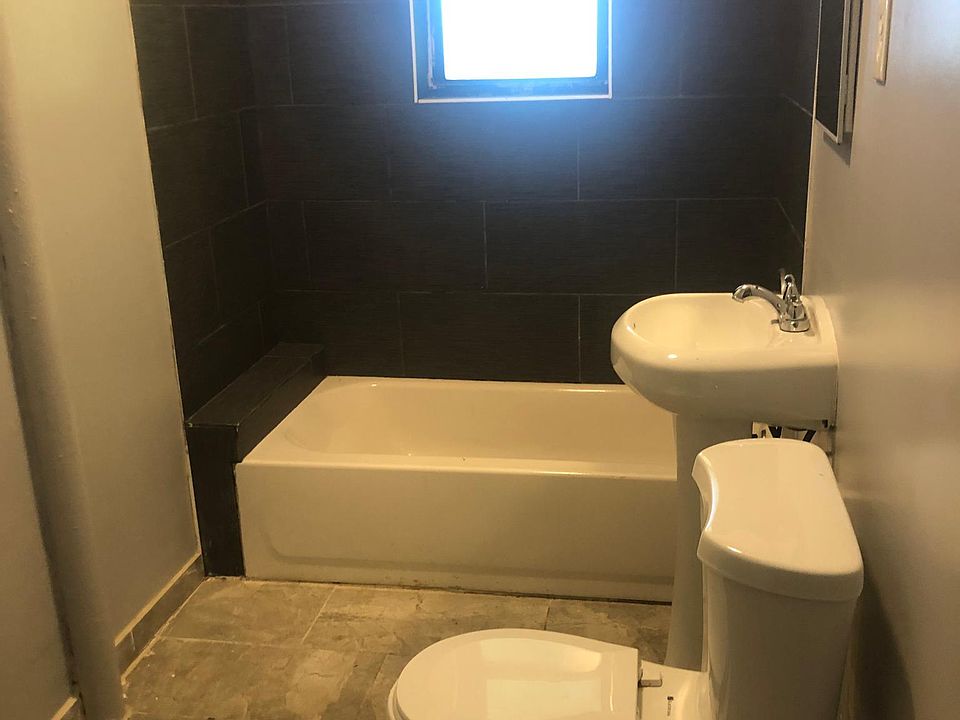 1st image of 482 Summer Ave APT 308