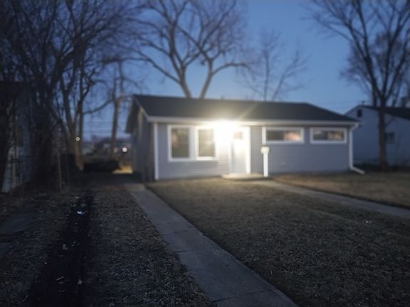 2nd image of 15133 N Honore Ave