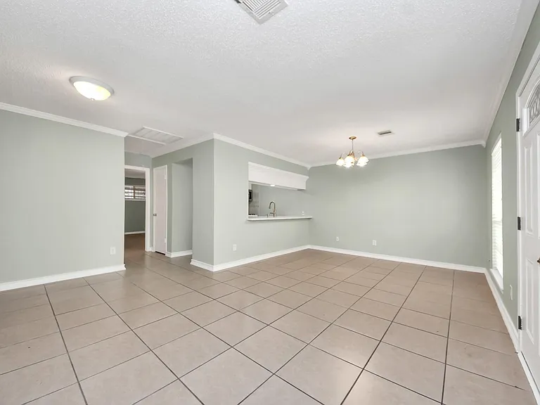 44 Tri Oaks Ln #44 — Photo 4