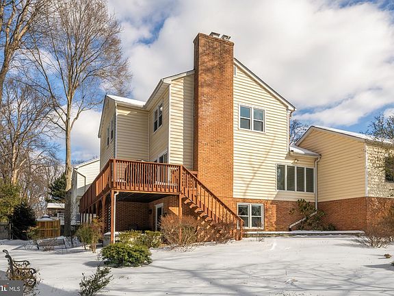 4th image of 4024 N Aberdeen St