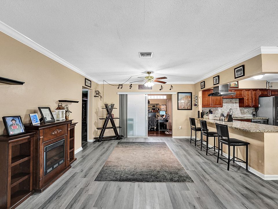 1st image of 9101 SW 52nd Court