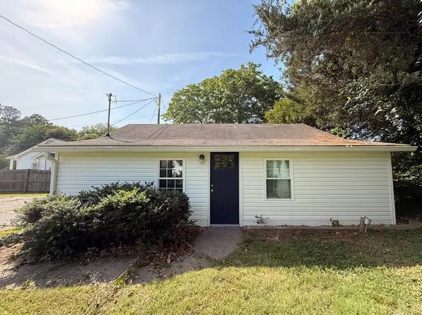 142 Carver St #2, Montross, VA 22520