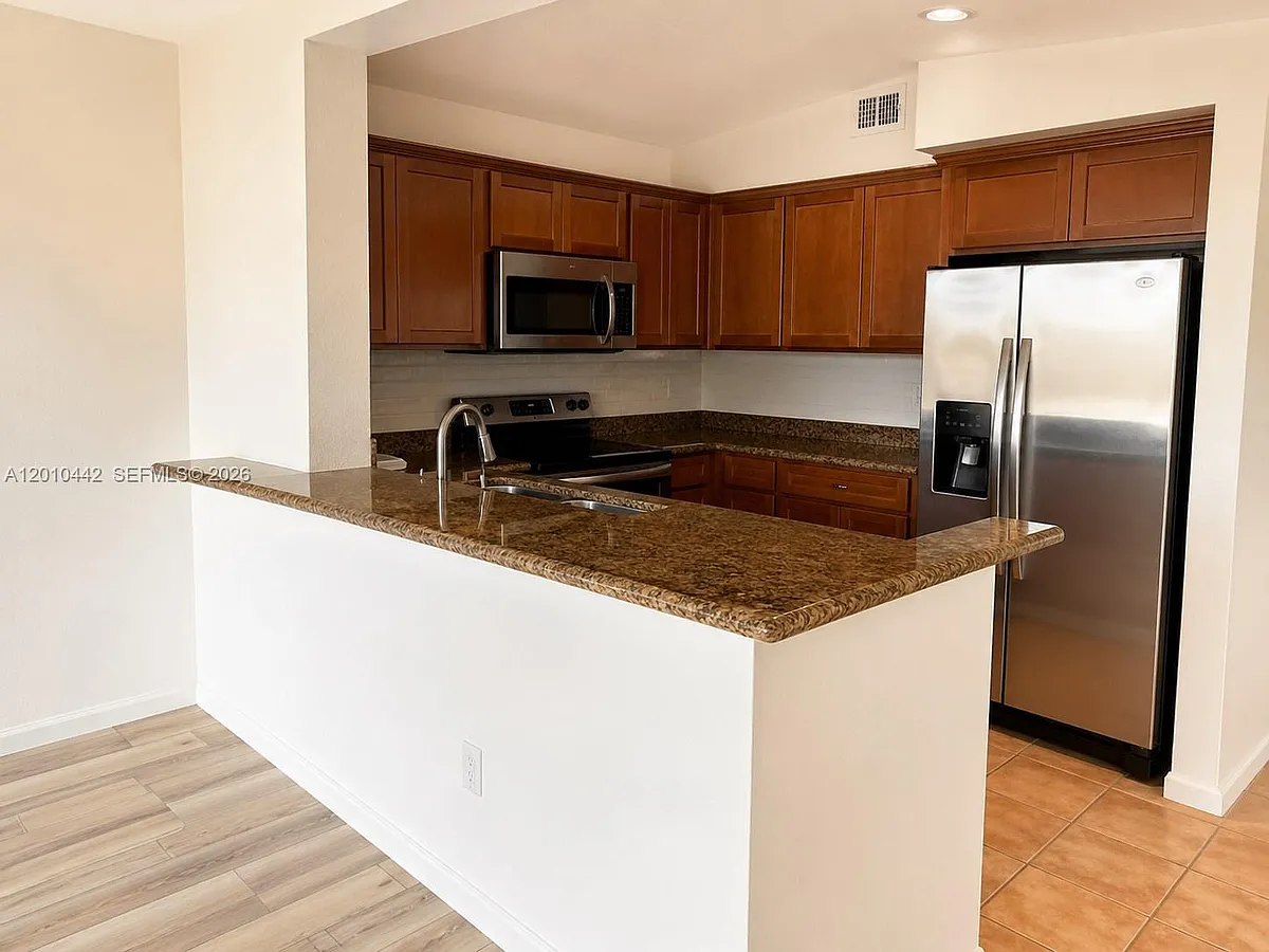 Building Photo - 888 S Douglas Rd #1602