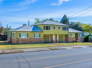 2005 East St, Redding, CA 96001