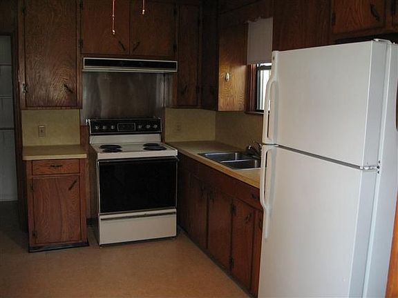 5th image of 3111 Canal Ave