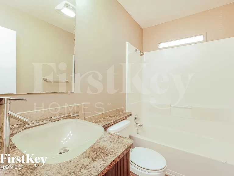 4837 Overton Ave — Photo 11