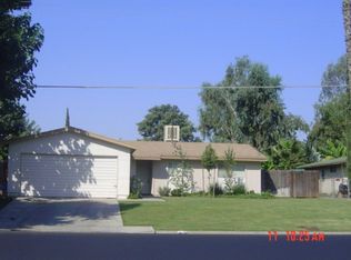5913 Akers Rd, Bakersfield, CA 93313