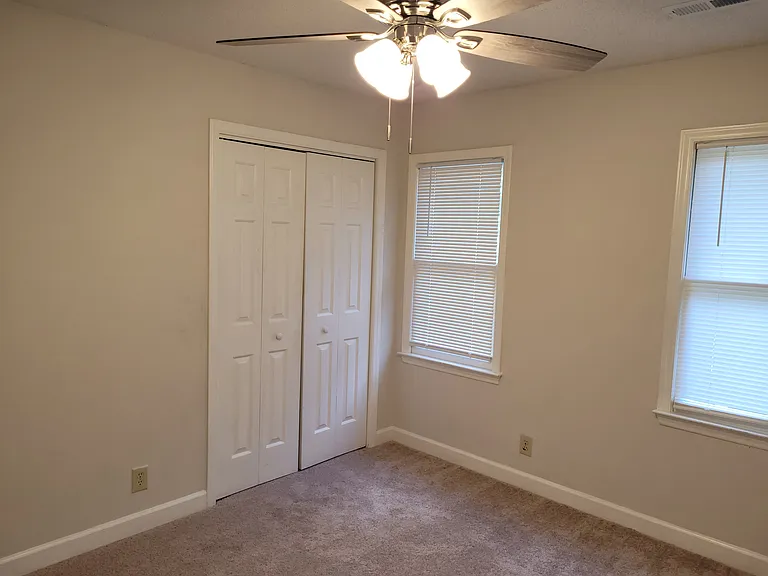 4009 Omer Ln — Photo 18