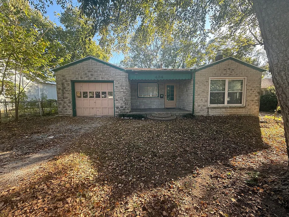 434 W Minota St