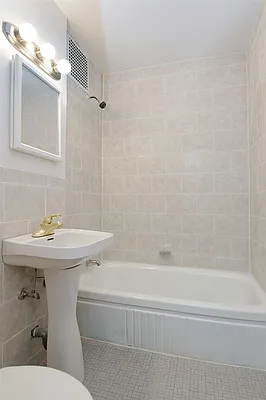 Rented by Corcoran | media 17