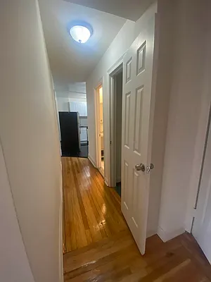 Rented by Bond New York | media 11