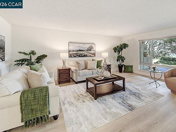 2nd image of 2724 Ptarmigan Dr APT 8