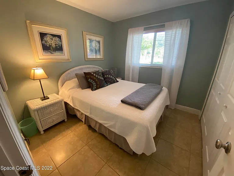 8800 Sea Shell Ln — Photo 6