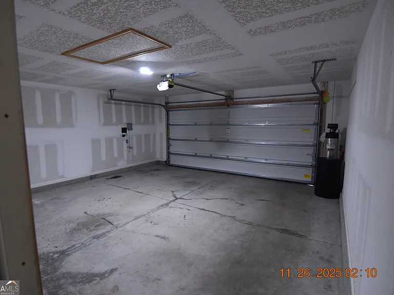 223 Brooklet Cir — Photo 12